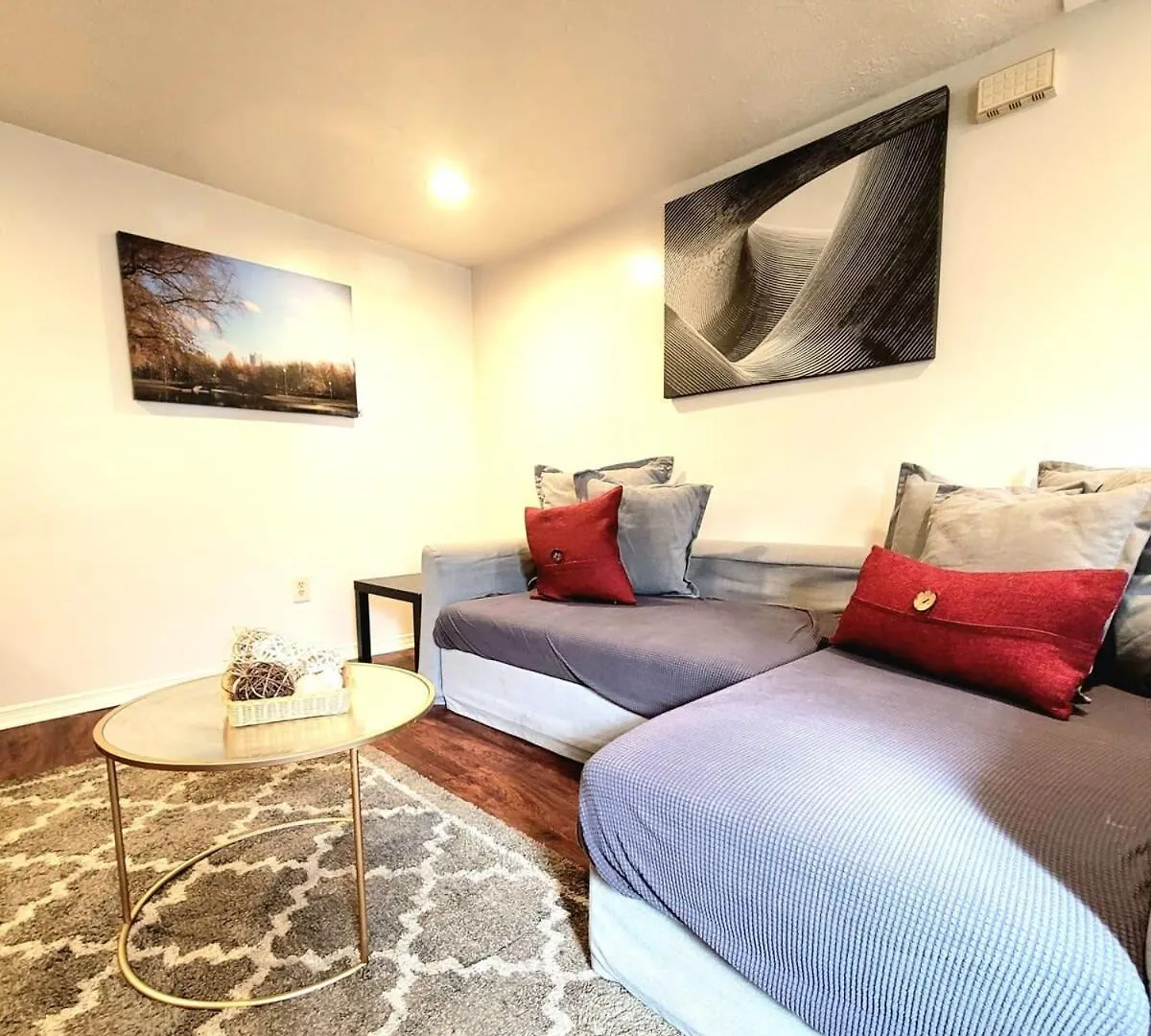1 Bed Apt - Amazing Location 1 Block To Carson St Pittsburgh